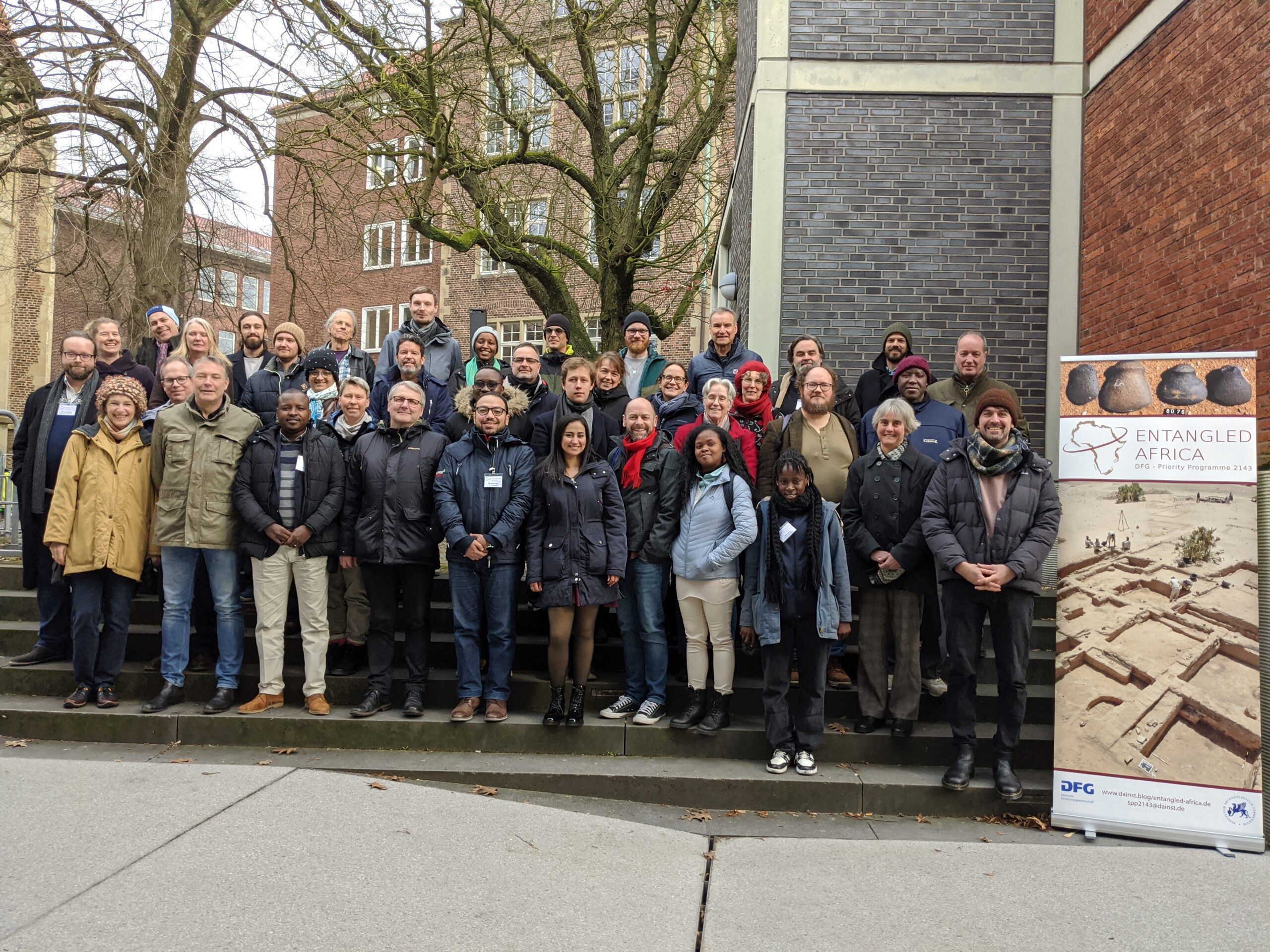 Gruppenfoto der Teilnehmer des Treffens